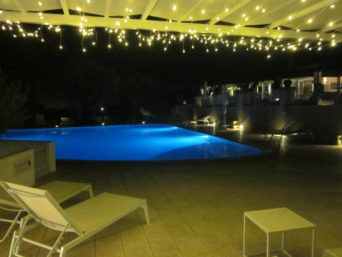 Corte Di Ferro Hotel & Wellness Resort Carovigno Buitenkant foto